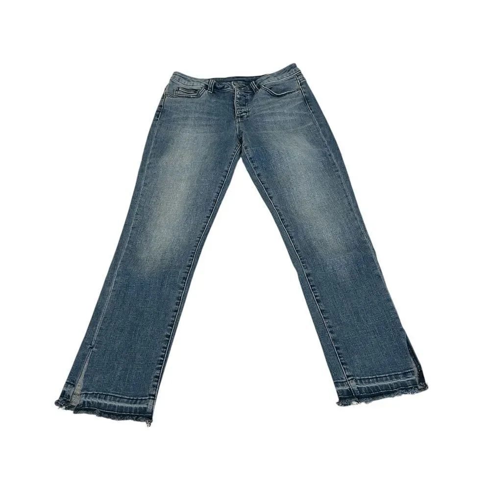 Vince Camuto sz27/4 raw hem with slit slightly distressed straight leg jeans EUC